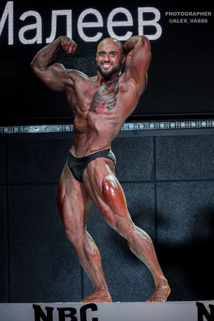 CLASSIC PHYSIQUE